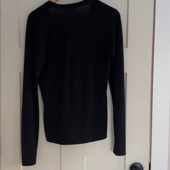 *SOLD*Wilfred Free DEEP scoop neck long sleeve - Picture 4 of 4